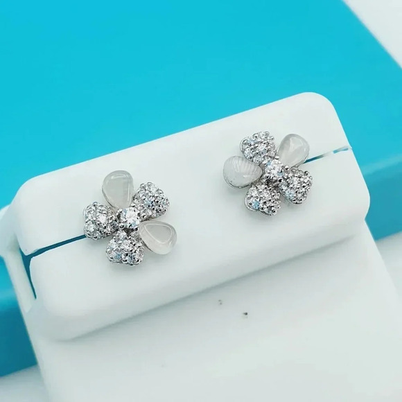 "925 Sterling Silver CZ Beautiful Earrings for Women, 1USPAR4172 - Picture 6 of 11